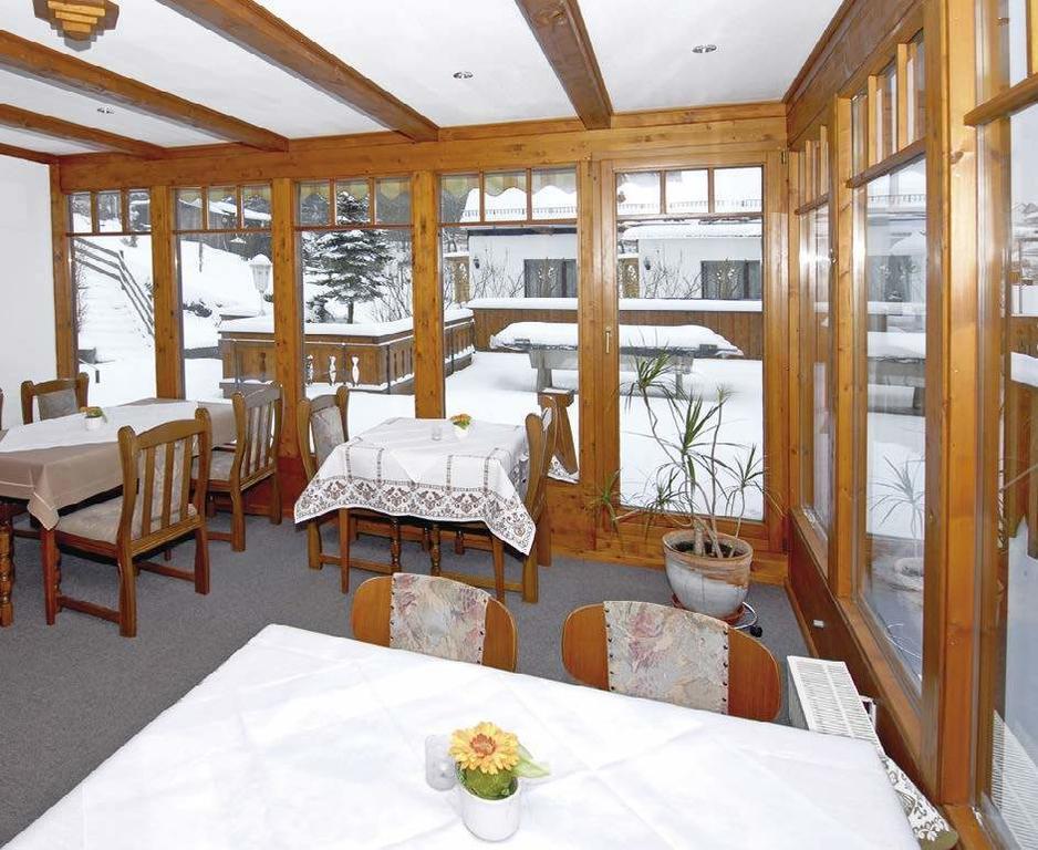 Pension "Dorfkrug" Винтерберг Экстерьер фото